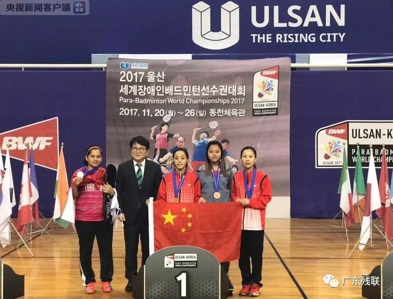 通过自然地 通过自然地