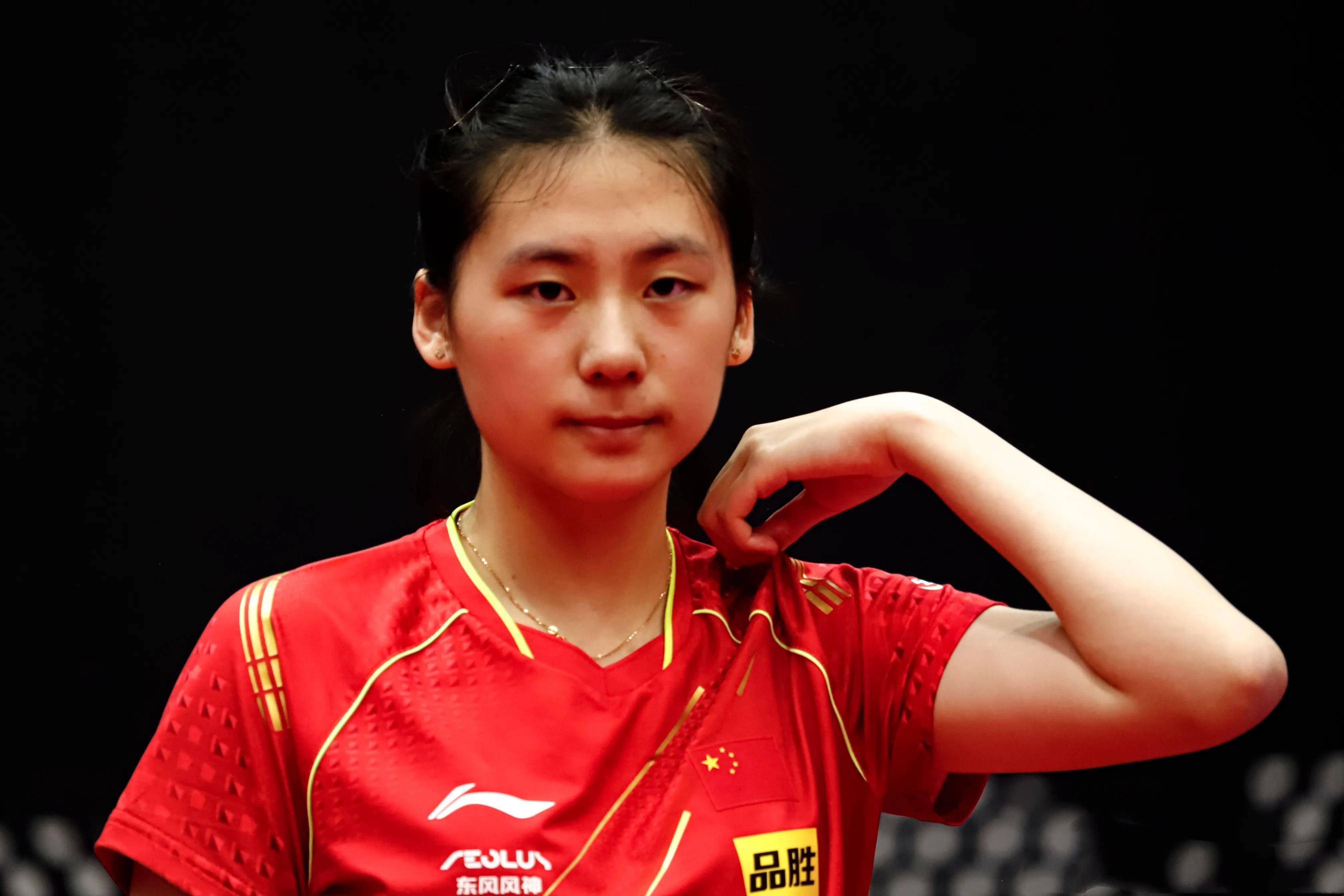 造成空位流 造成空位流